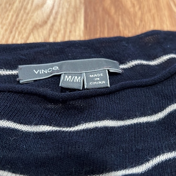 Vince Navy and White Stripe Knit Sweater size Medium - Picture 2 of 2